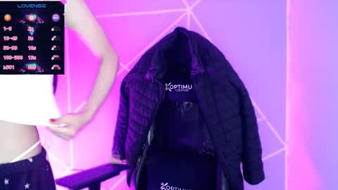 Liliana louise online show from 2, 12, 2025