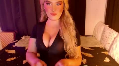 IM YOUR TRUE GODESS Lilymonstercock online show from 25, 9, 2025