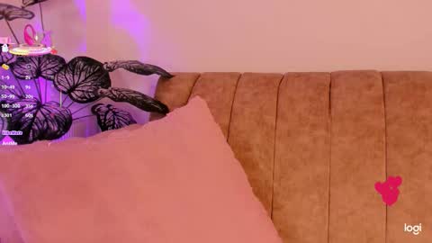 Snapshot of lilysoto chatting on 29, 9, 2025 Lily online show from 29, 9, 2025