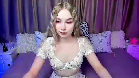 Snapshot of lilystarlight chatting on 3, 10, 2025 Lilian online show from 3, 10, 2025