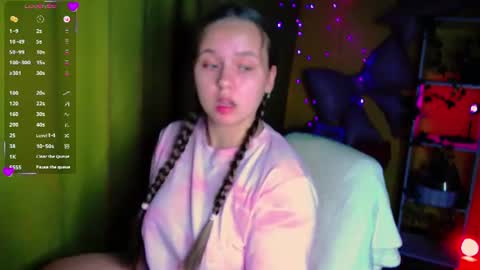 Lily online show from 27, 6, 2026
