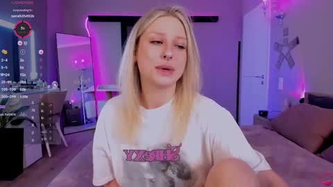 Snapshot of lilyvibe chatting on 9, 2, 2025 Lily online show from 9, 2, 2025