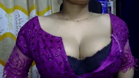 limaakter246618 online show from 1, 11, 2025