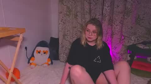 Snapshot of lime_cat chatting on 7, 11, 2025 lime cat online show from 7, 11, 2025