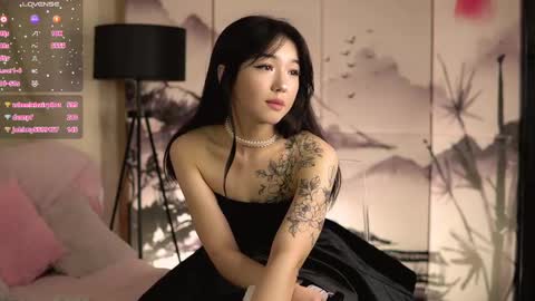 Lin Use menu to play with me  online show from 7, 3, 2025