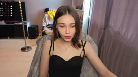 Scarlet online show from 29, 5, 2026