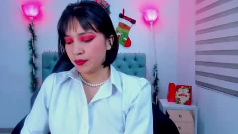 Snapshot of lina_bedoya chatting on 26, 12, 2024 Lina Bedoya online show from 26, 12, 2024