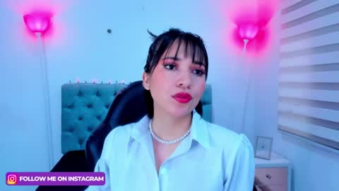 Snapshot of lina_bedoya chatting on 28, 1, 2025 Lina Bedoya online show from 28, 1, 2025