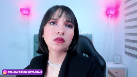 Snapshot of lina_bedoya chatting on 4, 2, 2025 Lina Bedoya online show from 4, 2, 2025