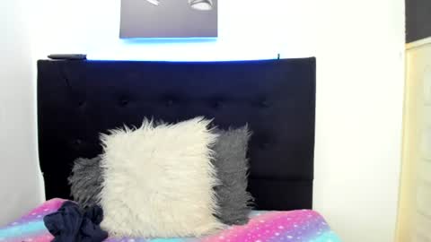 Lina Browm online show from 11, 7, 2026