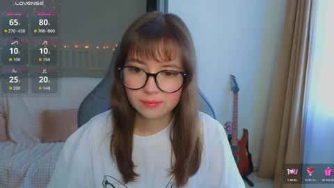 Lina online show from 9, 6, 2026