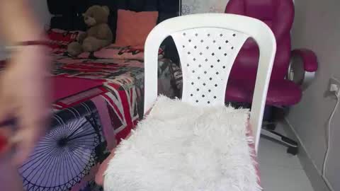 lina_clark_ online show from 23, 9, 2025