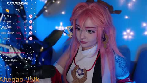 Hey im Lina Ur cosplay waifu  online show from 21, 1, 2025