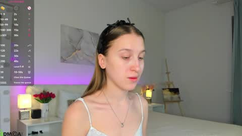 Snapshot of lina_massey chatting on 1, 5, 2026 lina_massey online show from 1, 5, 2026