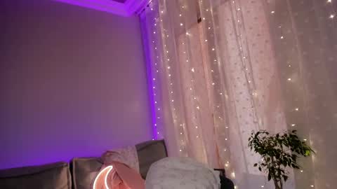 Sophia online show from 24, 2, 2025