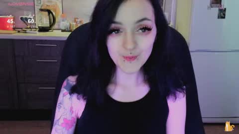 Lina 3  1715622743 online show from 6, 10, 2025