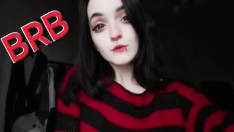 Lina 3  1715622743 online show from 18, 11, 2025