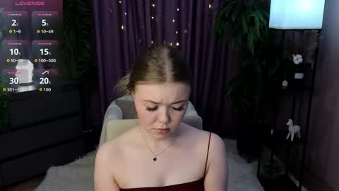 Lina online show from 29, 4, 2026