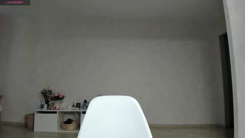 Lina online show from 2, 2, 2026