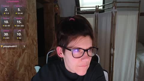 Lina online show from 13, 12, 2024