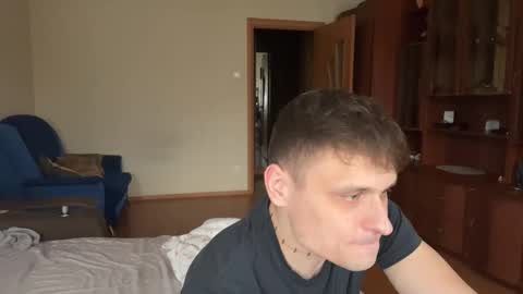 Snapshot of linamurrrr chatting on 15, 10, 2025 Nicolas and Lina online show from 15, 10, 2025