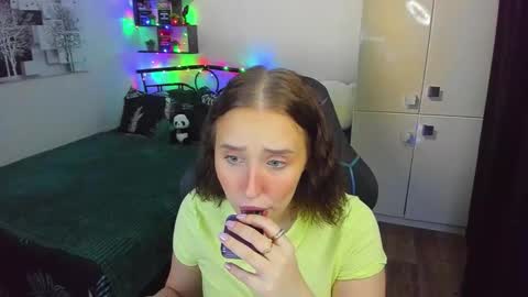 Snapshot of linatruly chatting on 2, 3, 2026 Lina online show from 2, 3, 2026