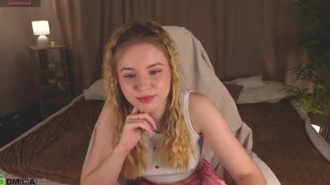 Snapshot of linda__bloom chatting on 17, 2, 2026 Lin online show from 17, 2, 2026