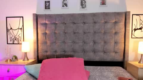 Snapshot of linda_fosterr chatting on 15, 1, 2026 Linda Fosterr online show from 15, 1, 2026