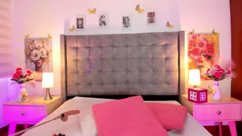 Snapshot of linda_fosterr chatting on 21, 2, 2026 Linda Fosterr online show from 21, 2, 2026