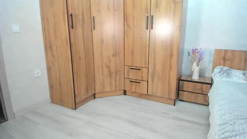 linda_power online show from 10, 2, 2025