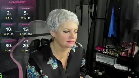 Linda Zefir online show from 21, 4, 2026
