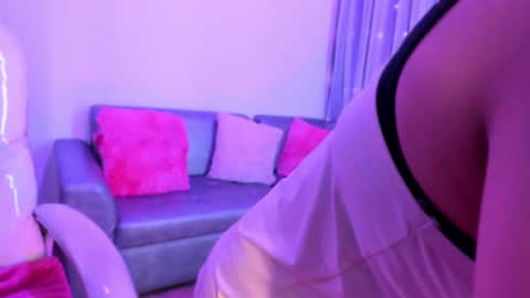 Snapshot of lindaa_miller chatting on 16, 1, 2025 linda miller online show from 16, 1, 2025