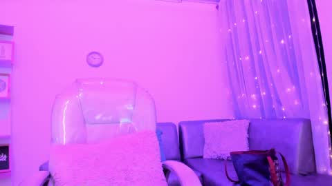 Snapshot of lindaa_miller chatting on 20, 1, 2025 linda miller online show from 20, 1, 2025