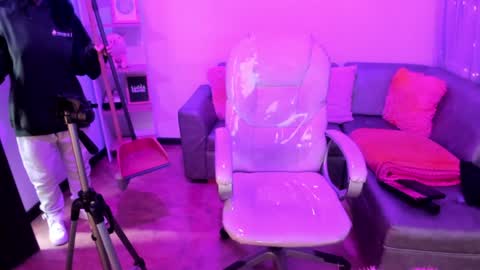 Snapshot of lindaa_miller chatting on 25, 1, 2025 linda miller online show from 25, 1, 2025