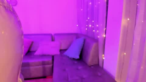 Snapshot of lindaa_miller chatting on 21, 2, 2025 linda miller online show from 21, 2, 2025