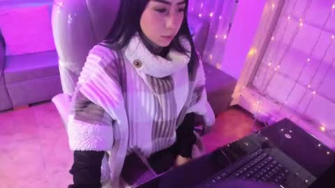 Snapshot of lindaa_miller chatting on 25, 2, 2025 linda miller online show from 25, 2, 2025