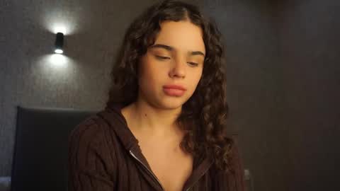 Snapshot of lindaaii chatting on 20, 3, 2026 Linda online show from 20, 3, 2026