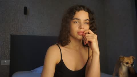 Linda online show from 4, 6, 2026