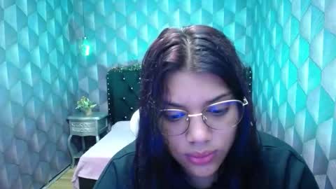 Snapshot of lindabreexlove chatting on 16, 12, 2024 online show from 16, 12, 2024
