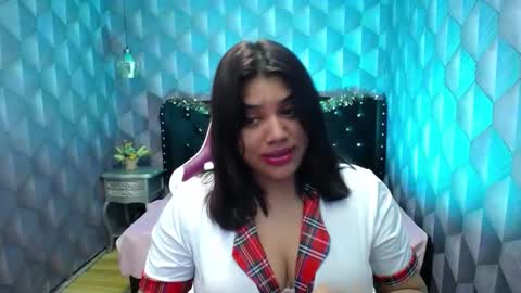 Snapshot of lindabreexlove chatting on 31, 12, 2024 online show from 31, 12, 2024