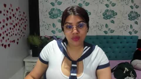 Snapshot of lindabreexlove chatting on 17, 1, 2025 online show from 17, 1, 2025