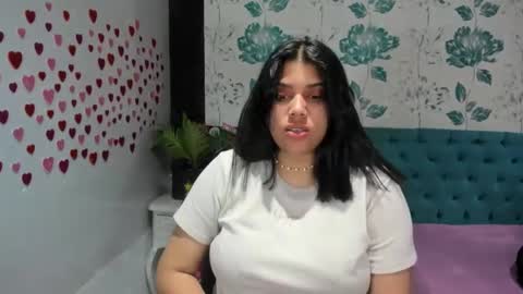 Snapshot of lindabreexlove chatting on 10, 2, 2025 online show from 10, 2, 2025