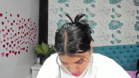 Snapshot of lindabreexlove chatting on 16, 2, 2025 online show from 16, 2, 2025