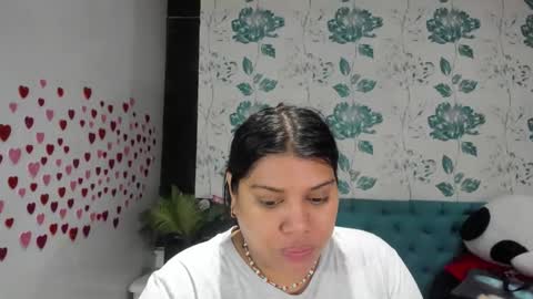 Snapshot of lindabreexlove chatting on 20, 2, 2025 online show from 20, 2, 2025