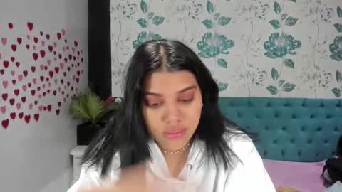 Snapshot of lindabreexlove chatting on 21, 2, 2025 online show from 21, 2, 2025