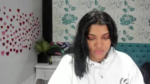 Snapshot of lindabreexlove chatting on 21, 2, 2025 online show from 21, 2, 2025