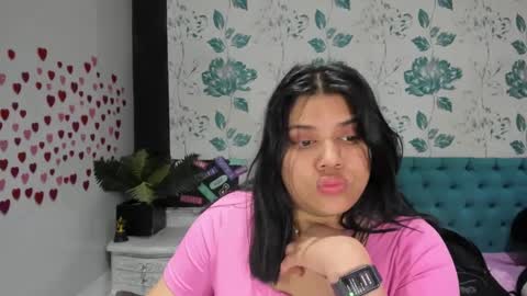 Snapshot of lindabreexlove chatting on 24, 2, 2025 online show from 24, 2, 2025