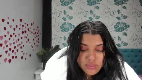 Snapshot of lindabreexlove chatting on 8, 3, 2025 online show from 8, 3, 2025