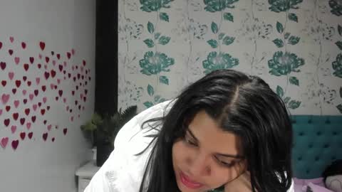 Snapshot of lindabreexlove chatting on 8, 3, 2025 online show from 8, 3, 2025