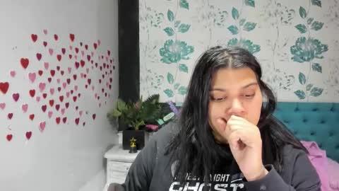 Snapshot of lindabreexlove chatting on 12, 3, 2025 online show from 12, 3, 2025